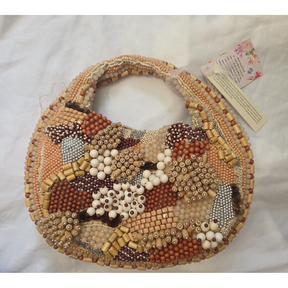 Made in India Handbags - New w/ flaws Made In India Beaded Hand-Sewn Handbag Natural Boho Vacation Beach